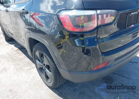 2018 Jeep Compass Altitude Fwd z USA, uszkodzony, nr VIN 3C4NJCBB8JT494129